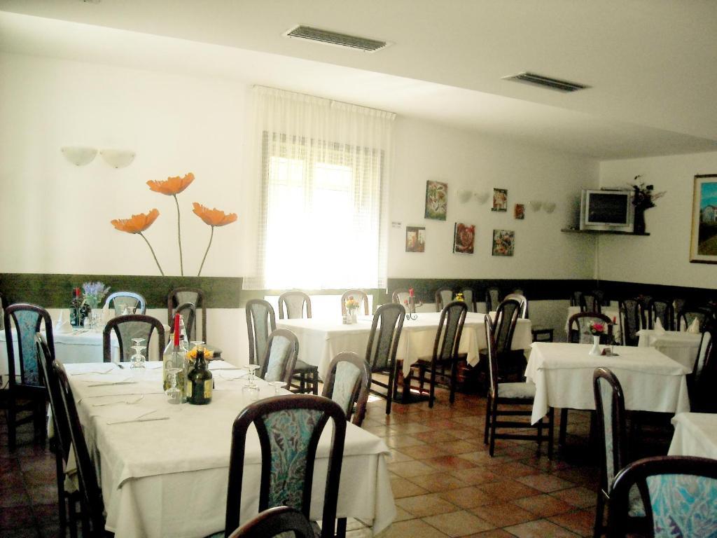 Hotel Faedo Pineta エクステリア 写真